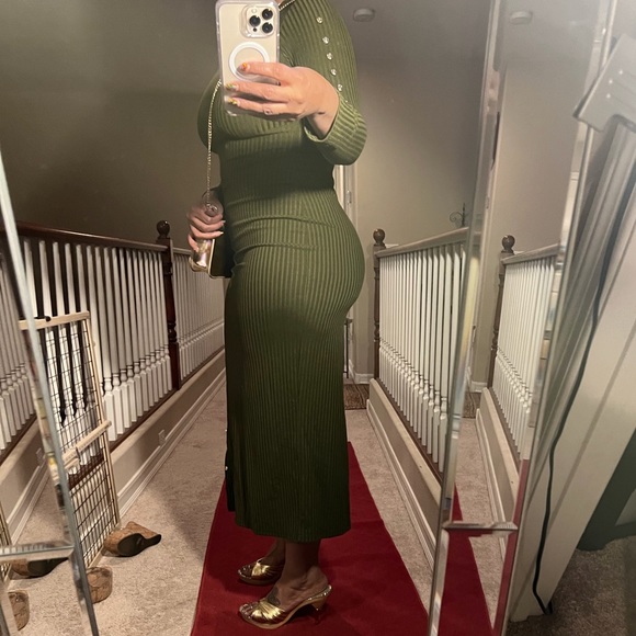 Sweater Dress - Picture 5 of 6